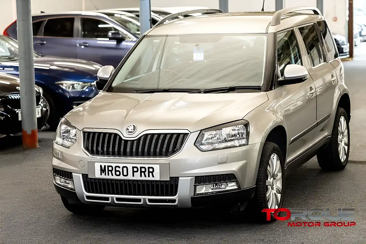 Used 2014 Skoda Yeti Se Outdoor Beige - Front View