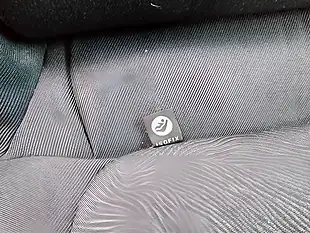 Used 2014 Skoda Yeti Se Red - Interior and Exterior details 9