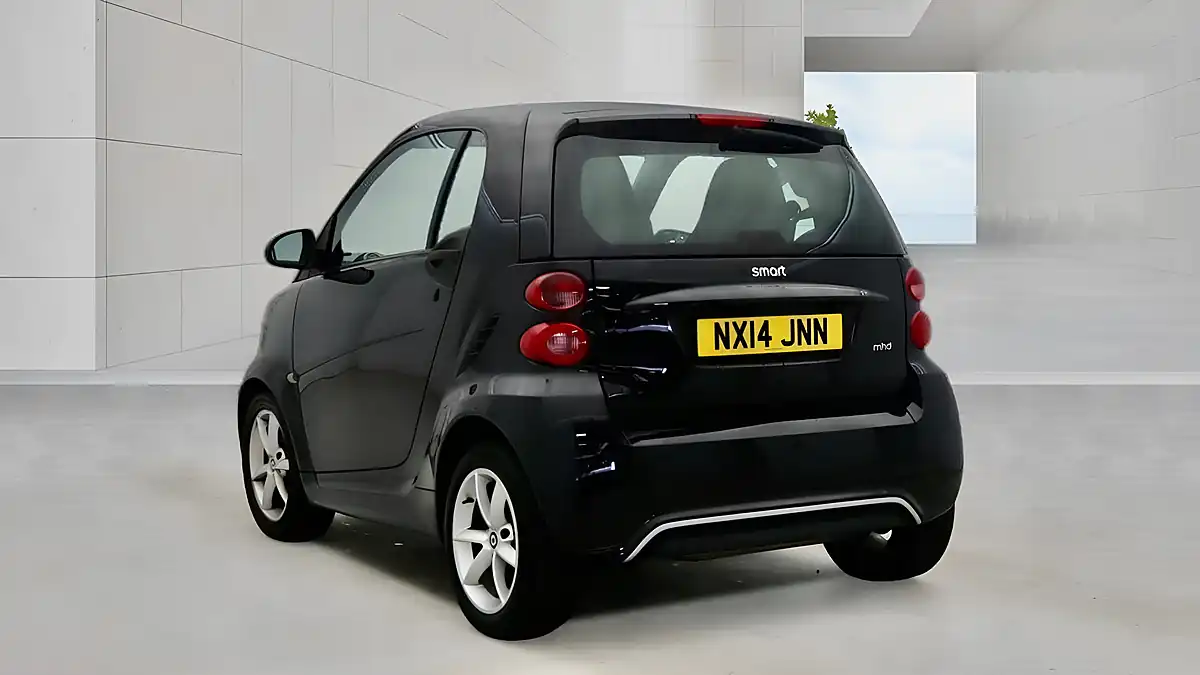 Used 2014 Smart Fortwo Edition21 Softtouch Black - Interior and Exterior details 5