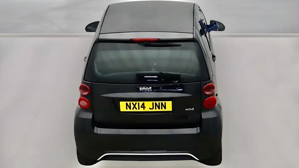 Used 2014 Smart Fortwo Edition21 Softtouch Black - Interior and Exterior details 6