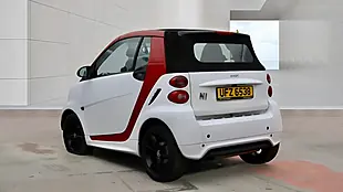 Used 2014 Smart Fortwo Grandstyle Cabriolet Softtouch White - Interior and Exterior details 5