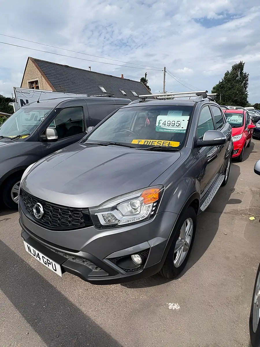 Used 2014 Ssangyong Korando ELX4 Grey - Front View