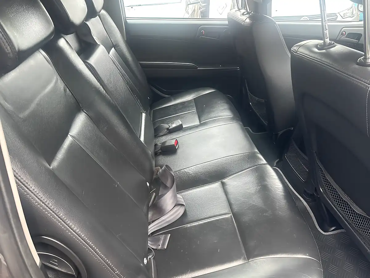 Used 2014 Ssangyong Korando Sports Ext Pickup Double Cab Grey - Interior and Exterior details 10
