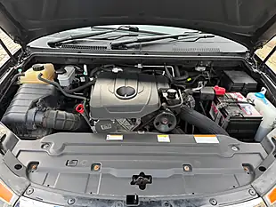 Used 2014 Ssangyong Turismo Es Black - Interior and Exterior details 11