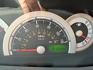 Used 2014 Ssangyong Turismo Es Black - Interior and Exterior details 13