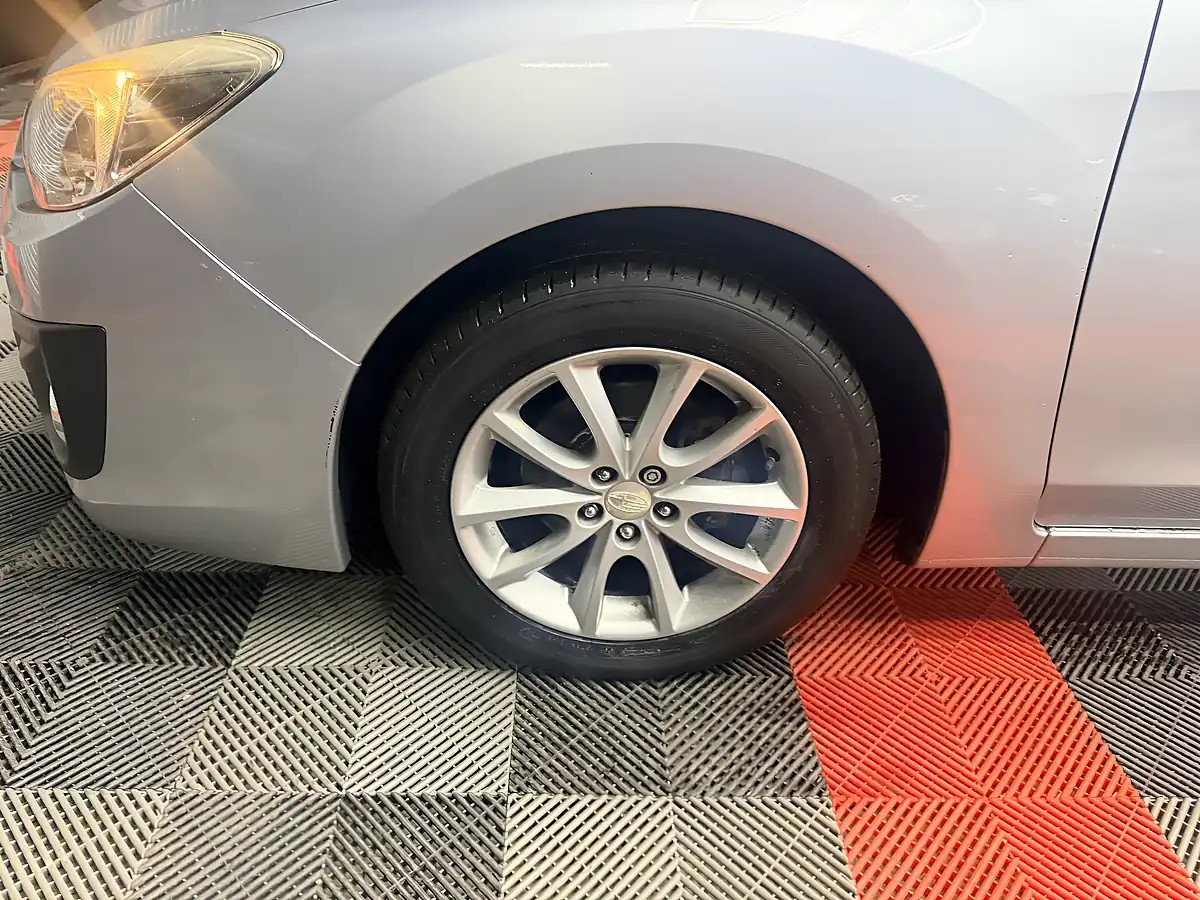 Used 2014 Subaru Impreza Rc Silver - Interior and Exterior details 15