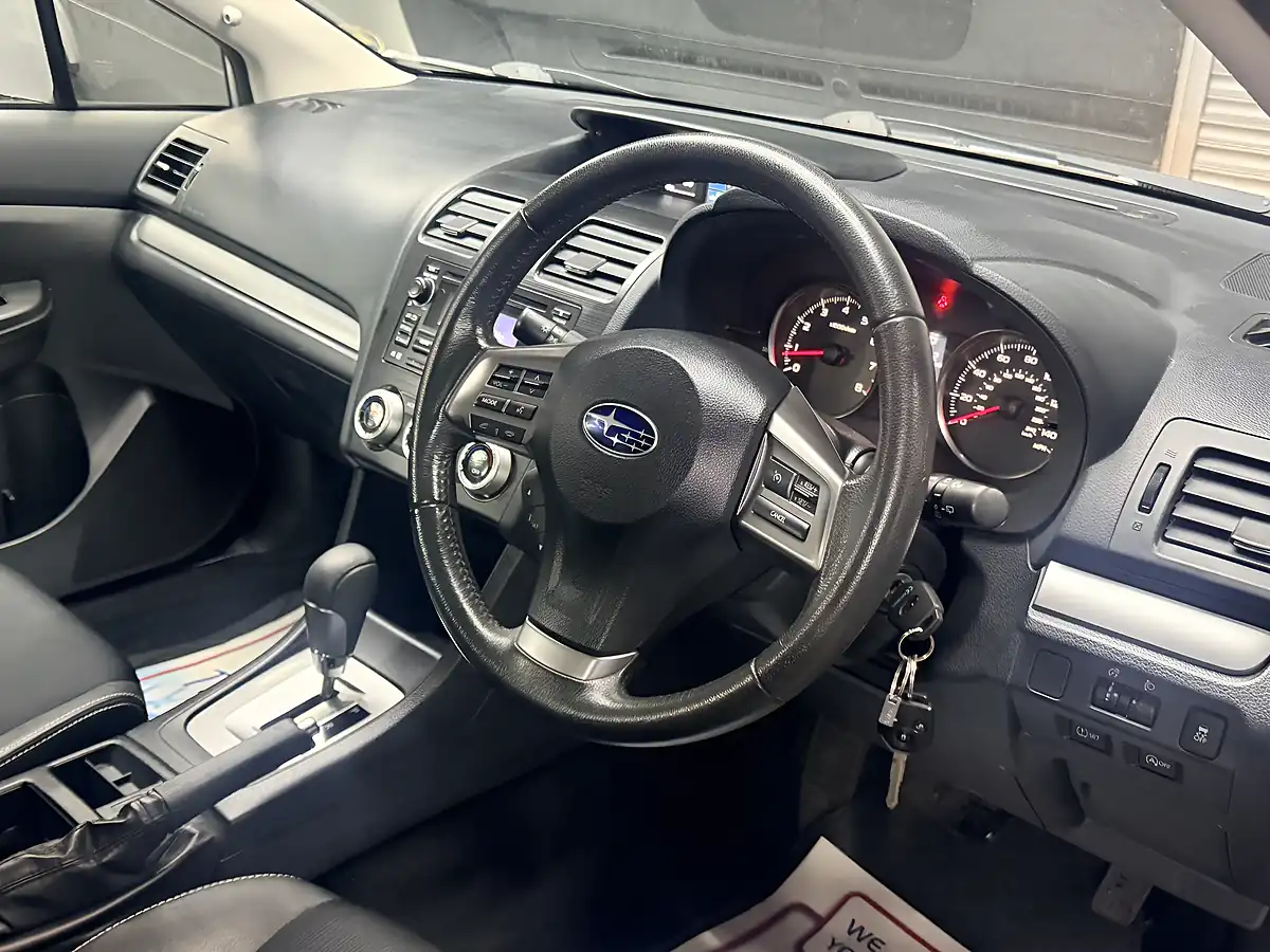 Used 2014 Subaru Impreza Rc Silver - Interior and Exterior details 17