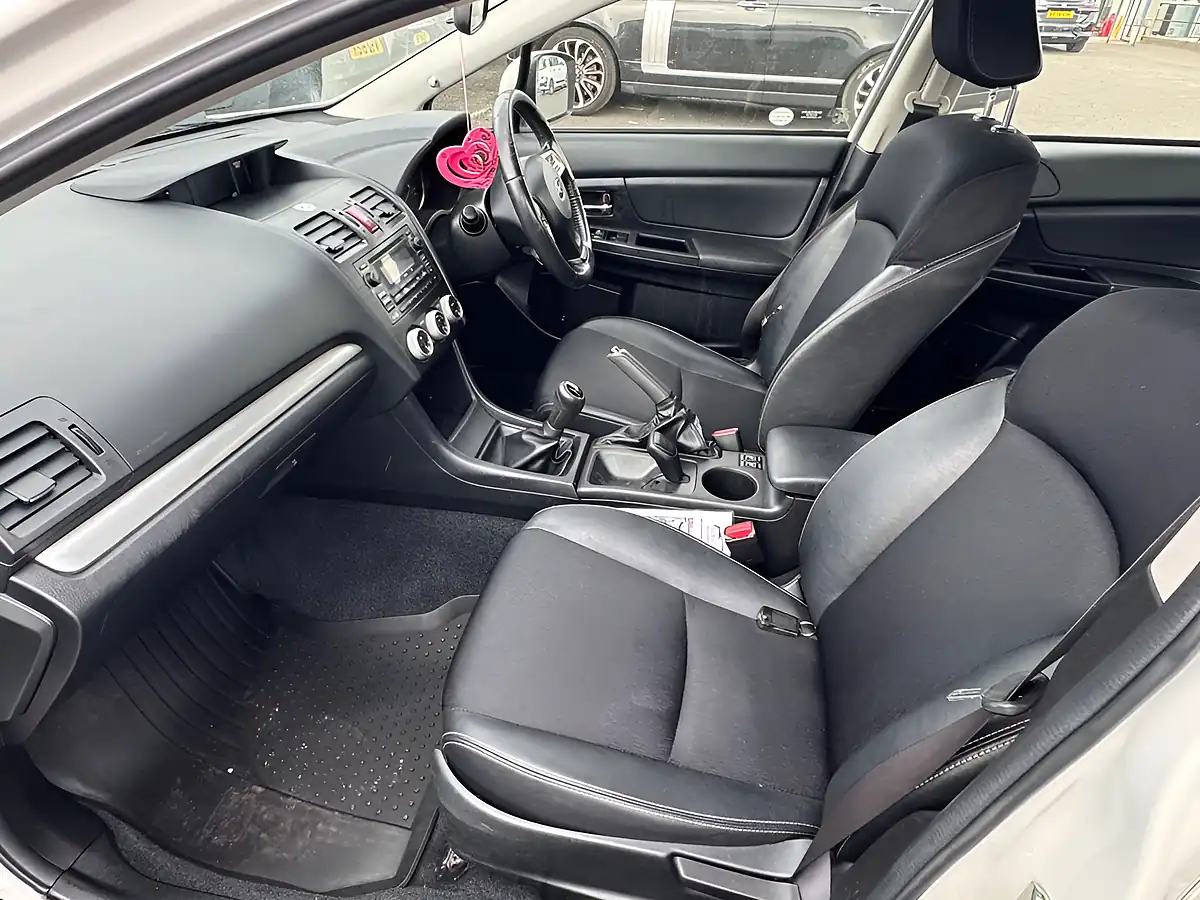 Used 2014 Subaru Impreza Rc White - Interior and Exterior details 10