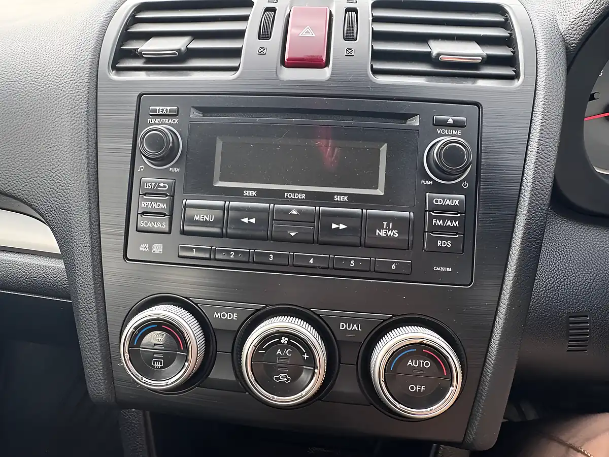 Used 2014 Subaru Impreza Rc White - Interior and Exterior details 4