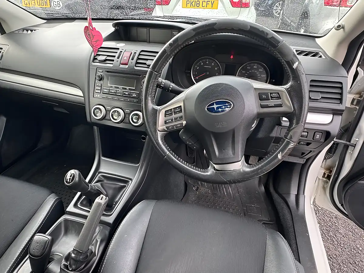 Used 2014 Subaru Impreza Rc White - Interior and Exterior details 8