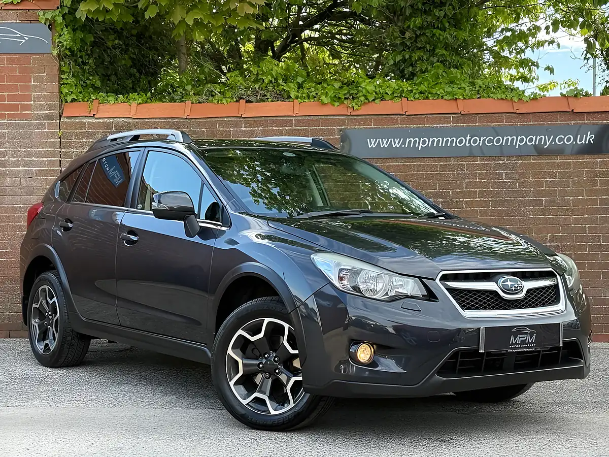 Used 2014 Subaru Xv Se Dark Grey - Front View