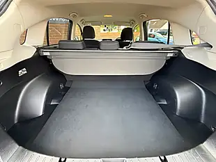 Used 2014 Subaru Xv Se Dark Grey - Interior and Exterior details 16
