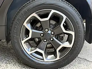 Used 2014 Subaru Xv Se Dark Grey - Interior and Exterior details 17