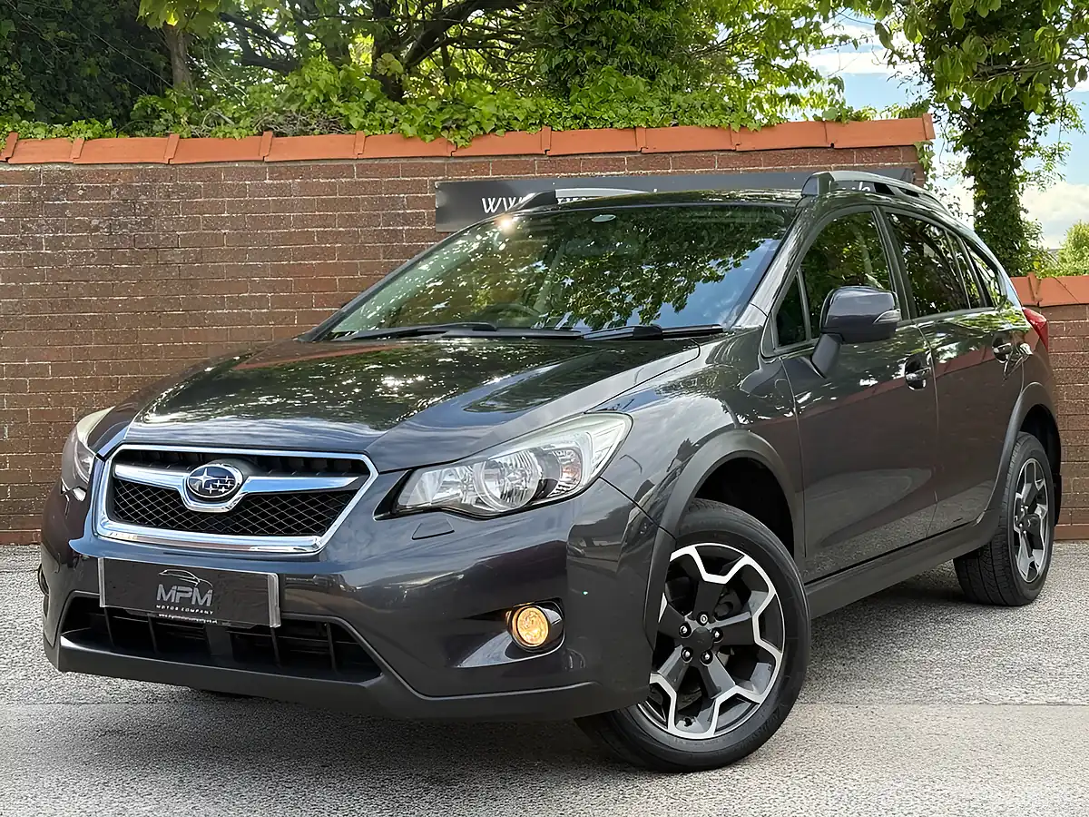 Used 2014 Subaru Xv Se Dark Grey - Interior and Exterior details 2