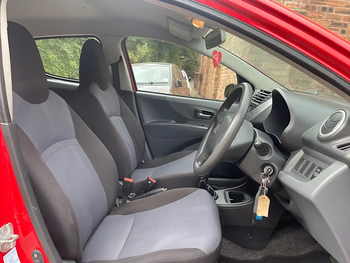 Used 2014 Suzuki Alto Sz 5dr Red - Interior and Exterior details 6