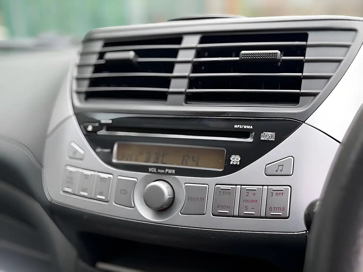 Used 2014 Suzuki Alto Sz Grey - Interior and Exterior details 14