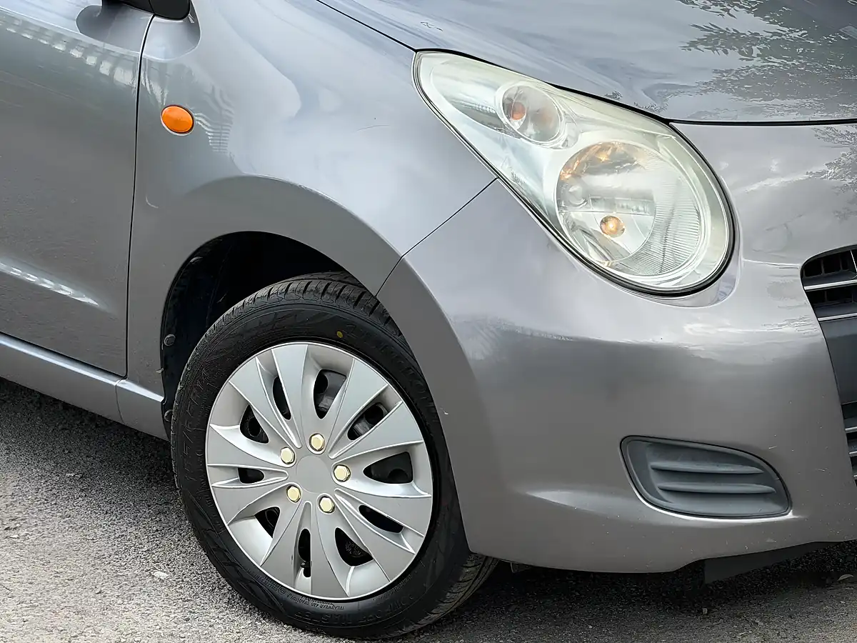 Used 2014 Suzuki Alto Sz Grey - Interior and Exterior details 4