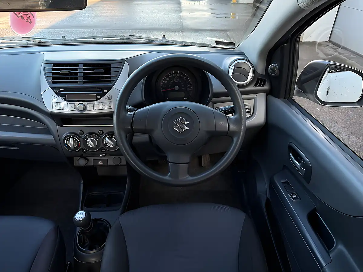 Used 2014 Suzuki Alto Sz White - Interior and Exterior details 10