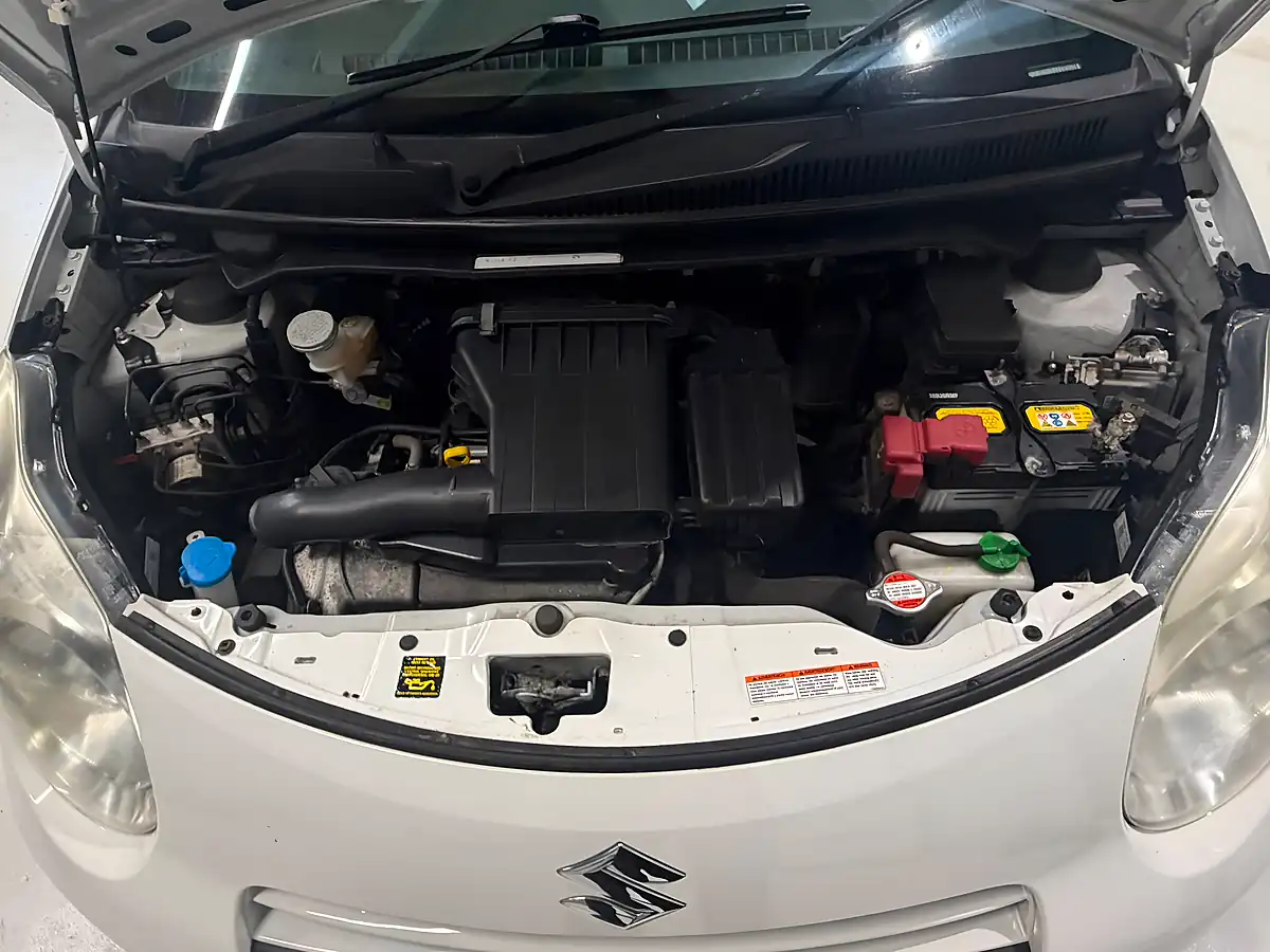 Used 2014 Suzuki Alto Sz White - Interior and Exterior details 15