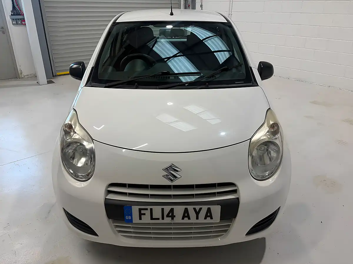 Used 2014 Suzuki Alto Sz White - Interior and Exterior details 7