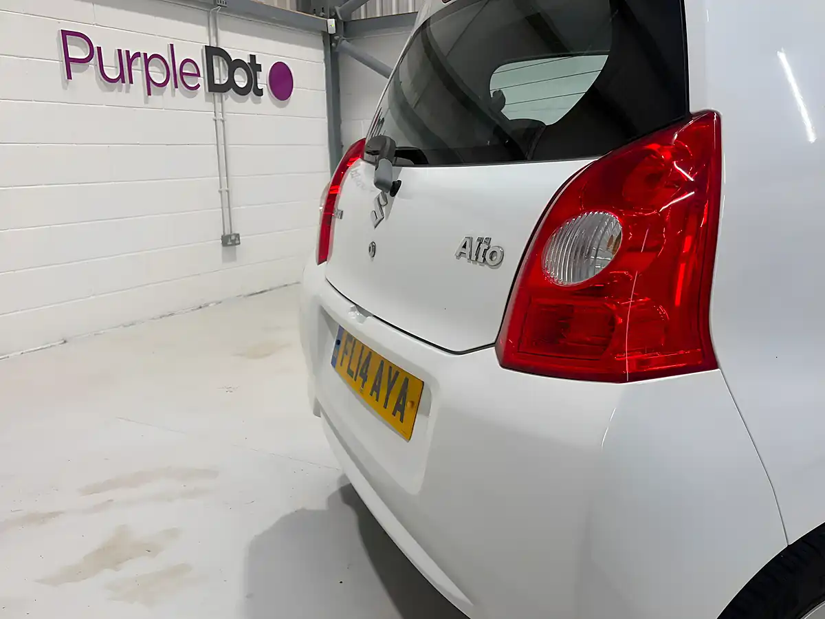 Used 2014 Suzuki Alto Sz White - Interior and Exterior details 8