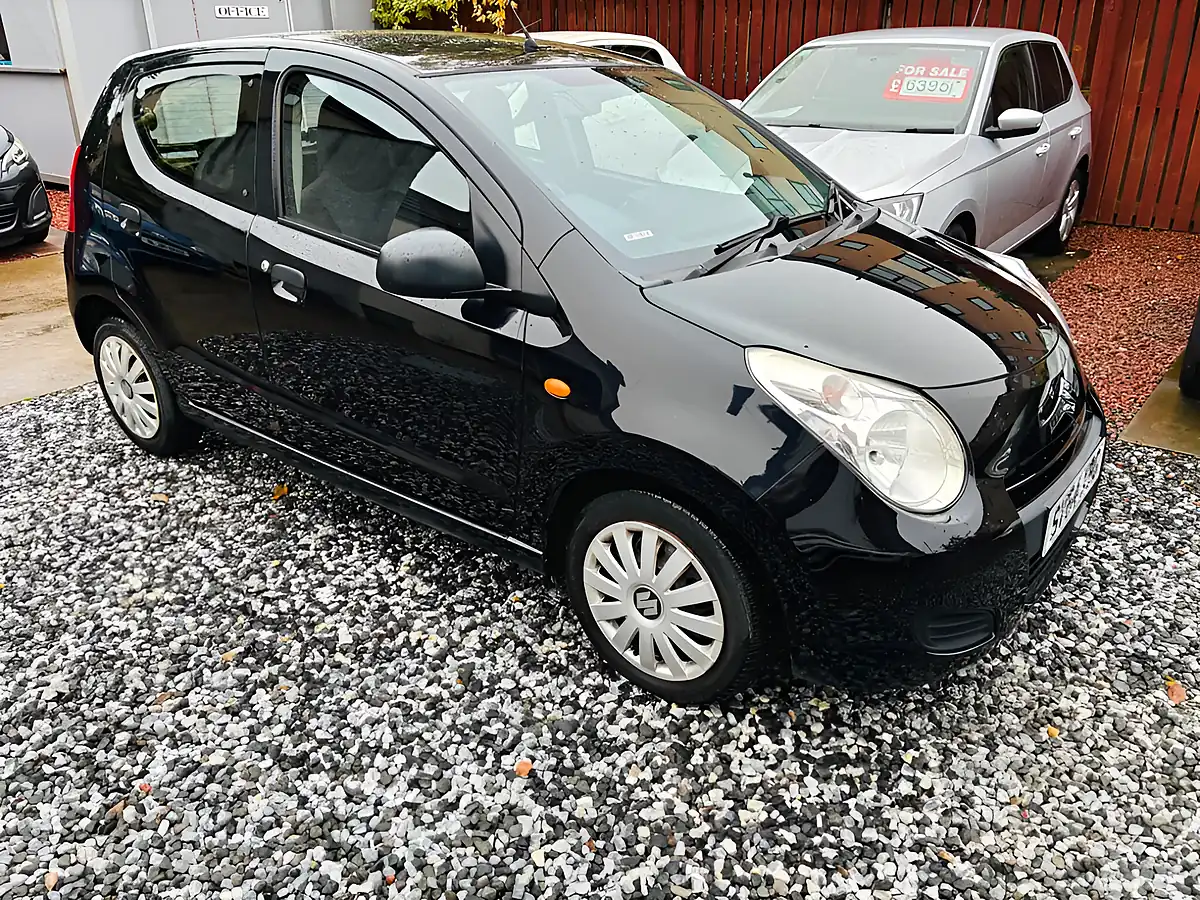 Used 2014 Suzuki Alto SZ3 Black - Interior and Exterior details 6