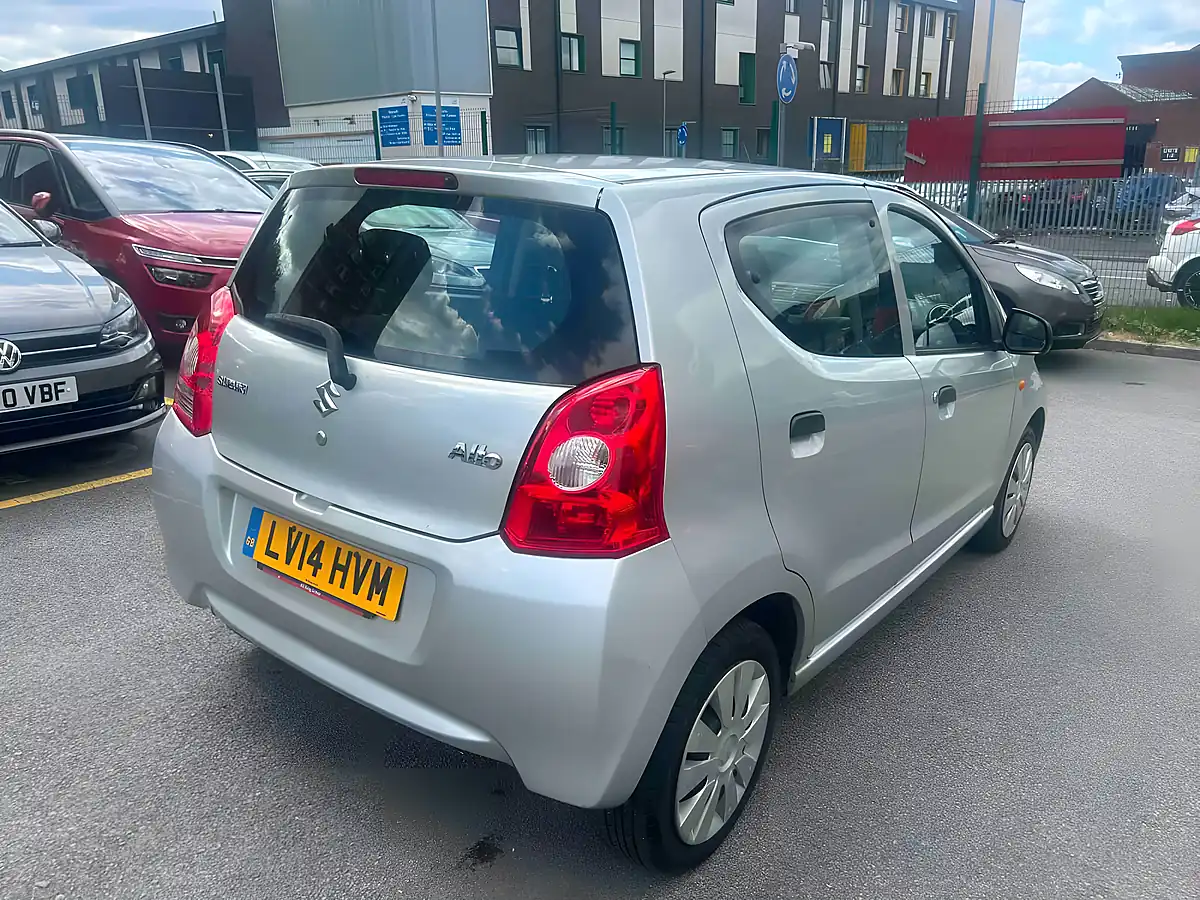 Used 2014 Suzuki Alto SZ3 - Interior and Exterior details 8
