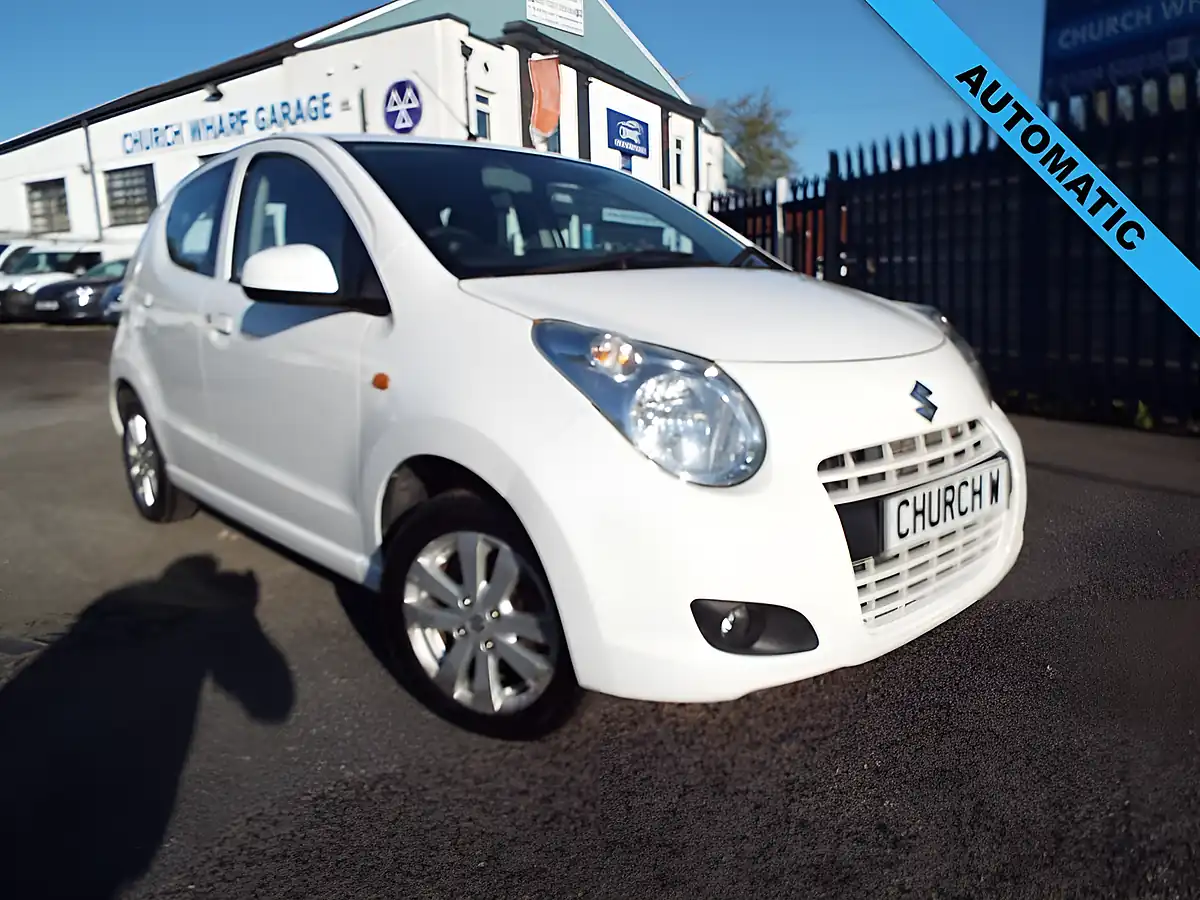 Used 2014 Suzuki Alto SZ4 White - Front View