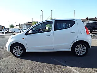 Used 2014 Suzuki Alto SZ4 White - Interior and Exterior details 8
