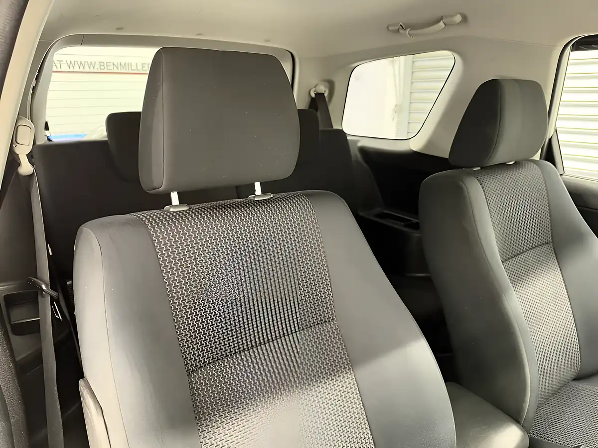 Used 2014 Suzuki Grand Vitara SZ4 Pearl White - Interior and Exterior details 16