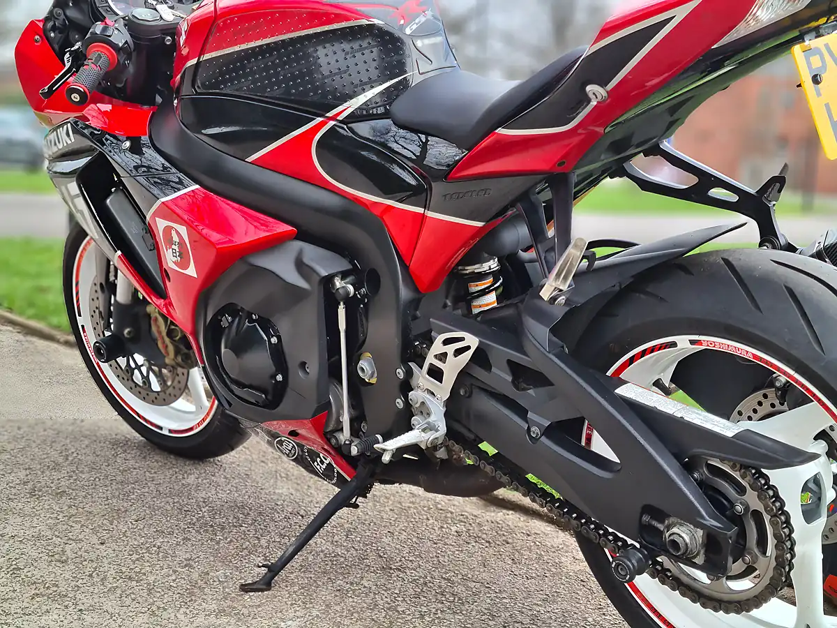 Used 2014 Suzuki GSX-R1000 Yoshimura Replica Red - Interior and Exterior details 11