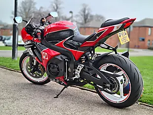 Used 2014 Suzuki GSX-R1000 Yoshimura Replica Red - Interior and Exterior details 7