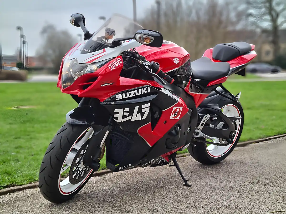 Used 2014 Suzuki GSX-R1000 Yoshimura Replica Red - Interior and Exterior details 9
