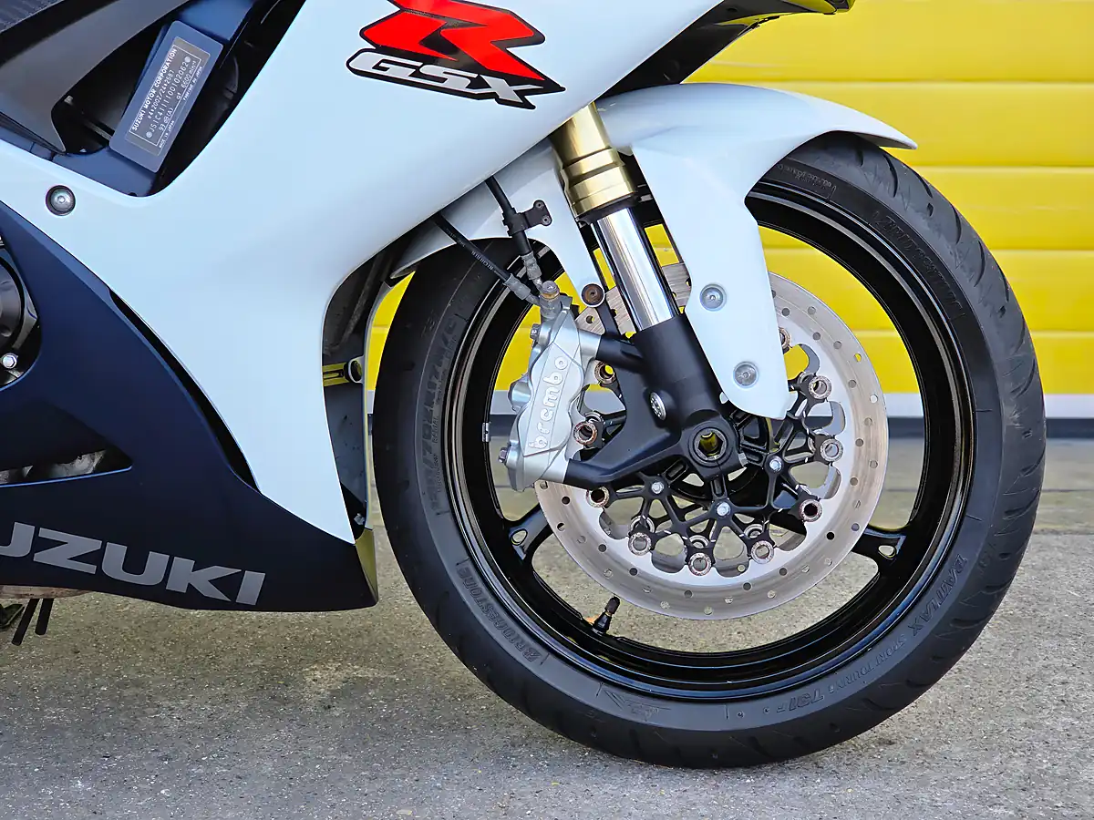 Used 2014 Suzuki GSX-R750 Blue - Interior and Exterior details 17