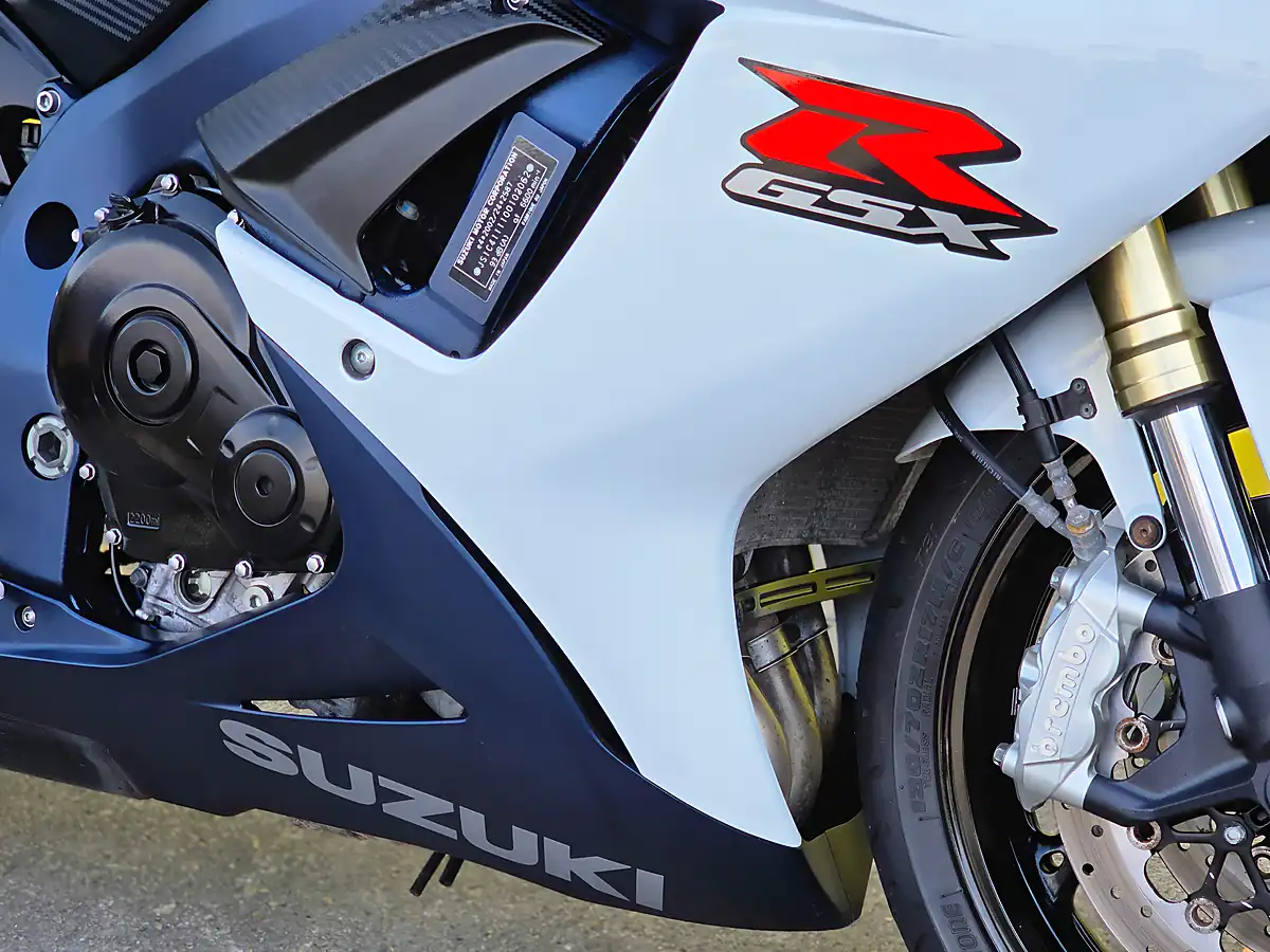 Used 2014 Suzuki GSX-R750 Blue - Interior and Exterior details 20