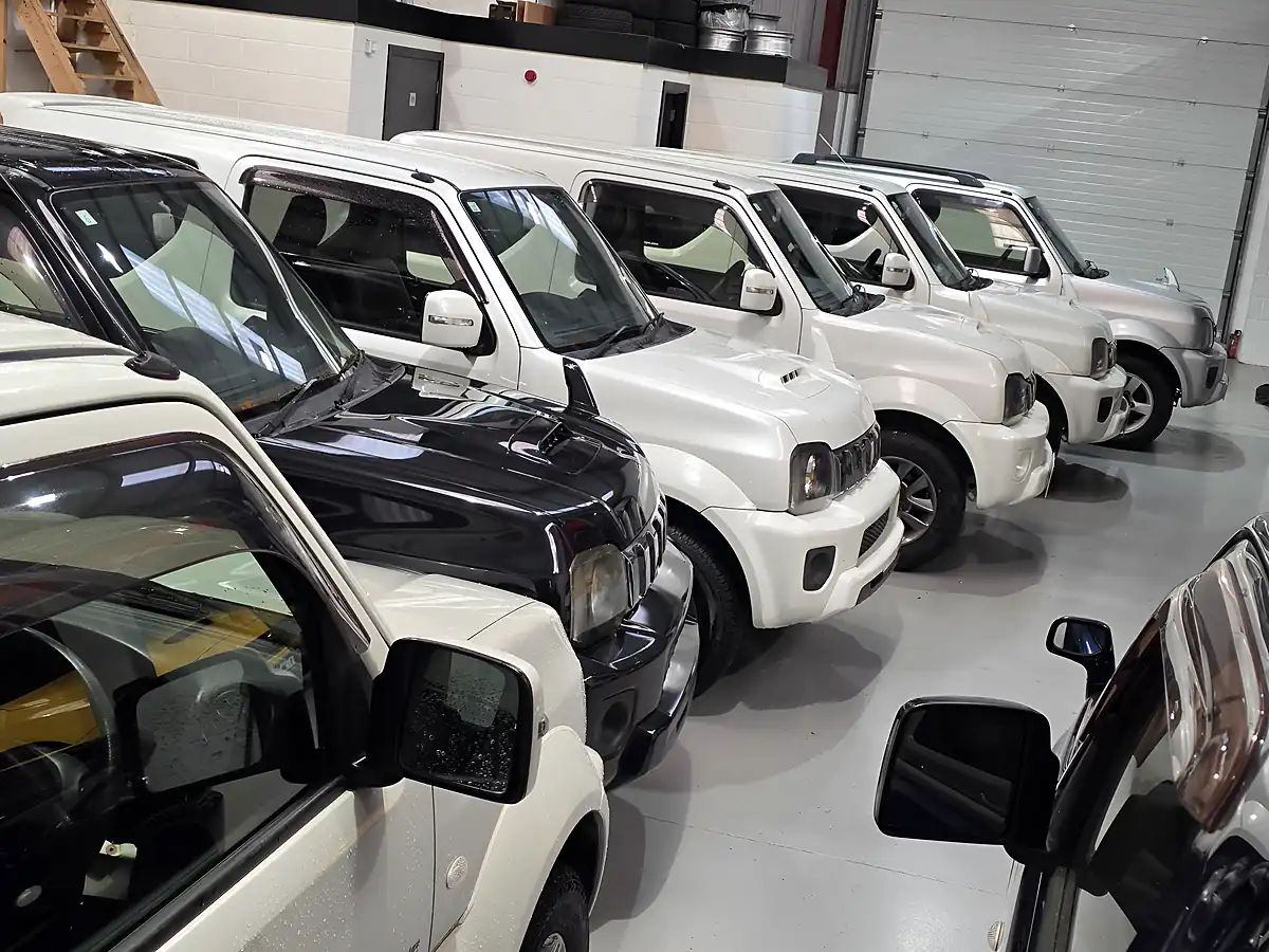 Used 2014 Suzuki Jimny Jdm Green - Interior and Exterior details 4
