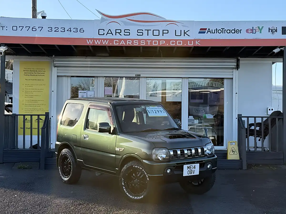 Used 2014 Suzuki Jimny Landventure Green - Interior and Exterior details 5