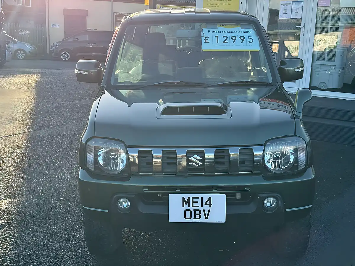 Used 2014 Suzuki Jimny Landventure Green - Interior and Exterior details 8