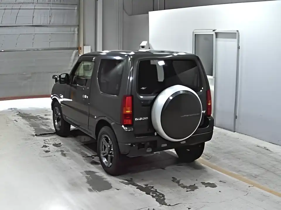 Used 2014 Suzuki Jimny SUV 4X4 Green - Interior and Exterior details 2