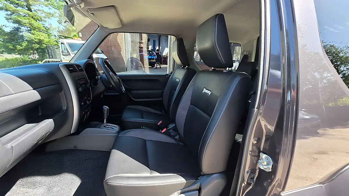 Used 2014 Suzuki Jimny SZ4 Grey - Interior and Exterior details 20