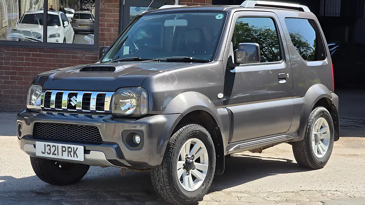 Used 2014 Suzuki Jimny SZ4 Grey - Interior and Exterior details 3