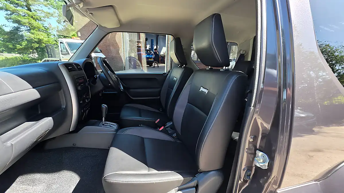 Used 2014 Suzuki Jimny SZ4 Grey - Interior and Exterior details 20