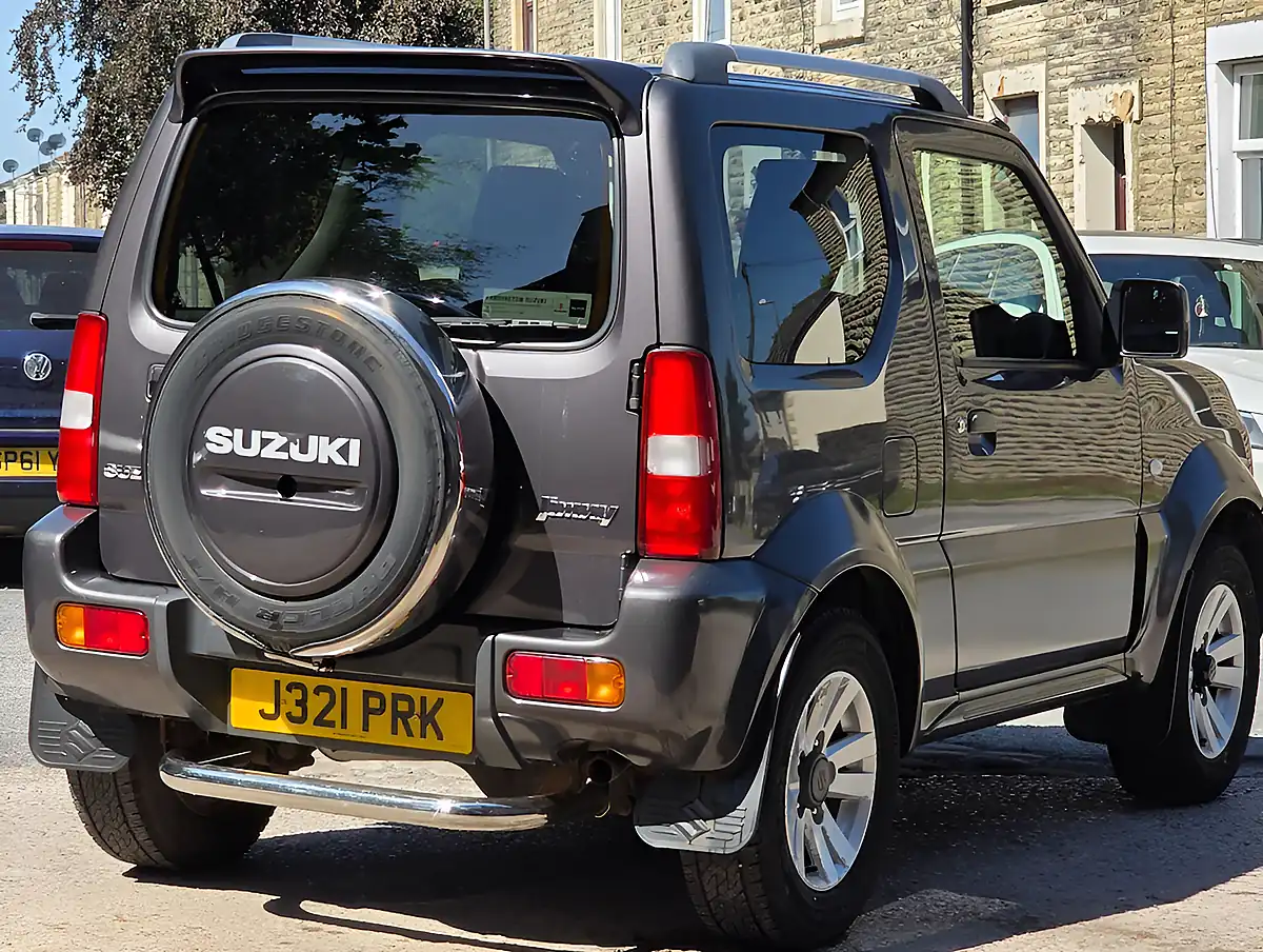 Used 2014 Suzuki Jimny SZ4 Grey - Interior and Exterior details 8