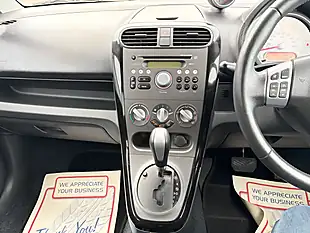 Used 2014 Suzuki Splash SZ4 Blue - Interior and Exterior details 10