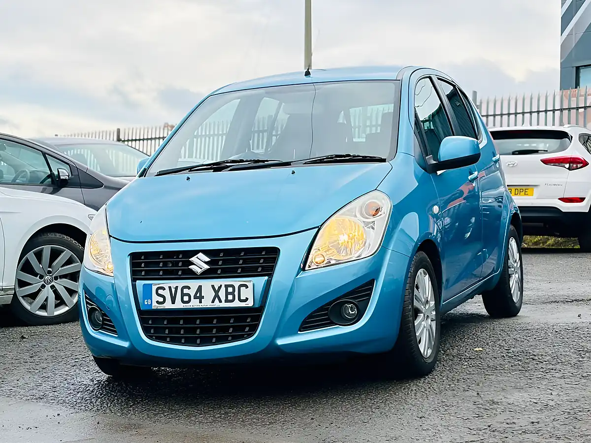 Used 2014 Suzuki Splash SZ4 Blue - Interior and Exterior details 2