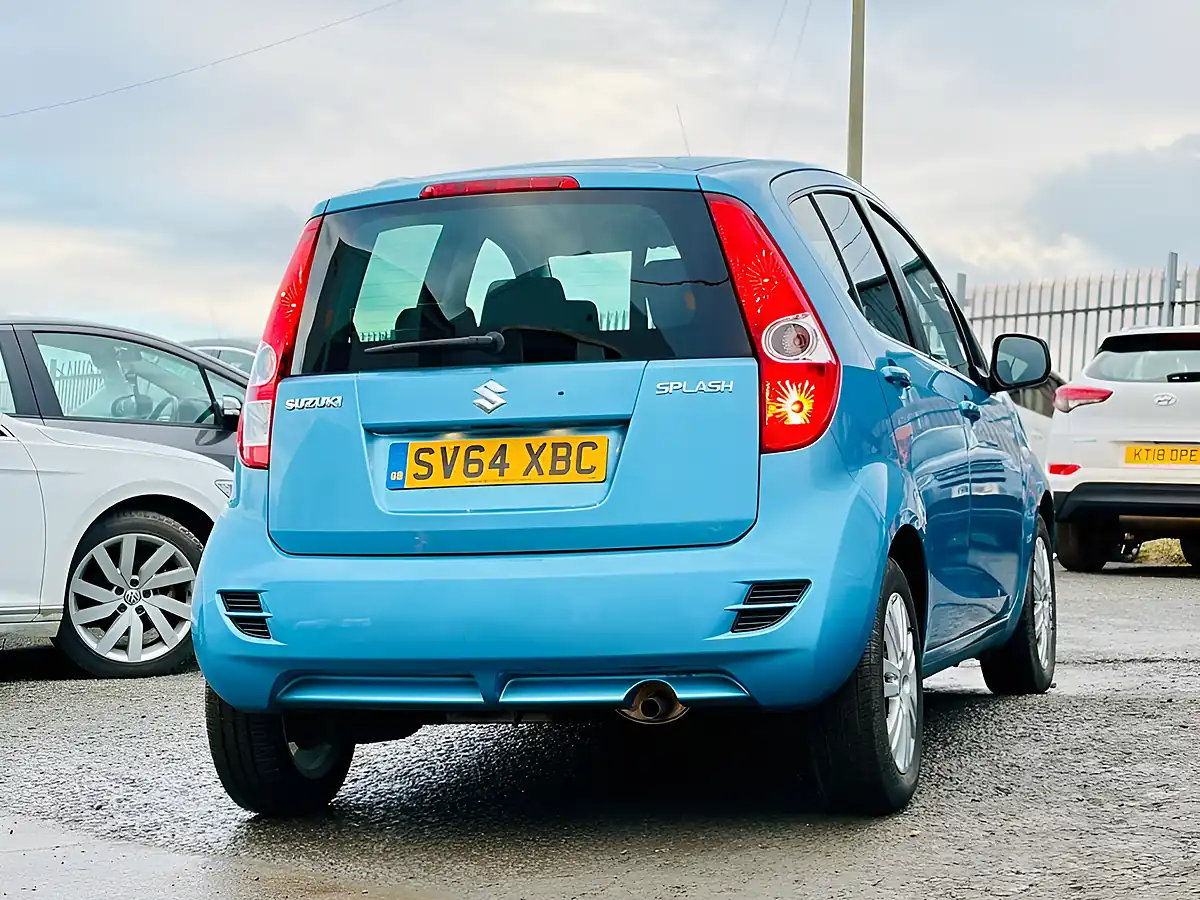 Used 2014 Suzuki Splash SZ4 Blue - Interior and Exterior details 4
