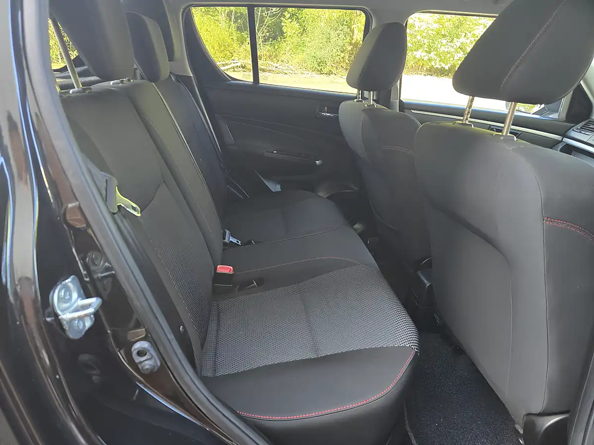 Used 2014 Suzuki Swift Sport Black - Interior and Exterior details 14