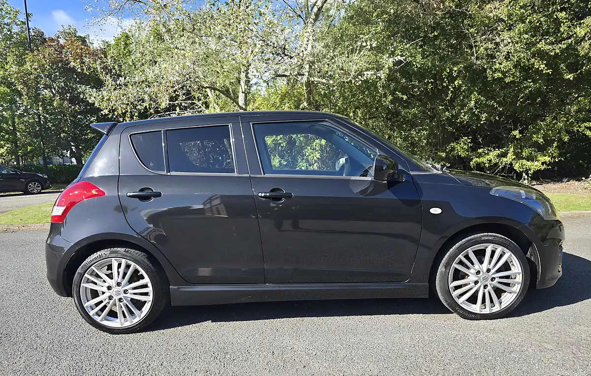 Used 2014 Suzuki Swift Sport Black - Interior and Exterior details 6
