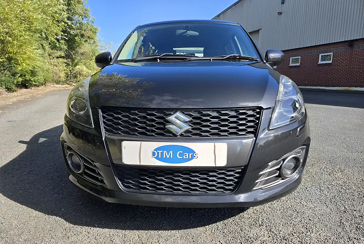 Used 2014 Suzuki Swift Sport Black - Interior and Exterior details 8