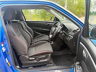 Used 2014 Suzuki Swift Sport Blue - Interior and Exterior details 11